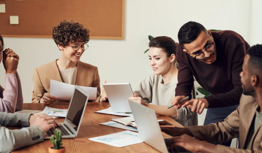 business-management-meeting