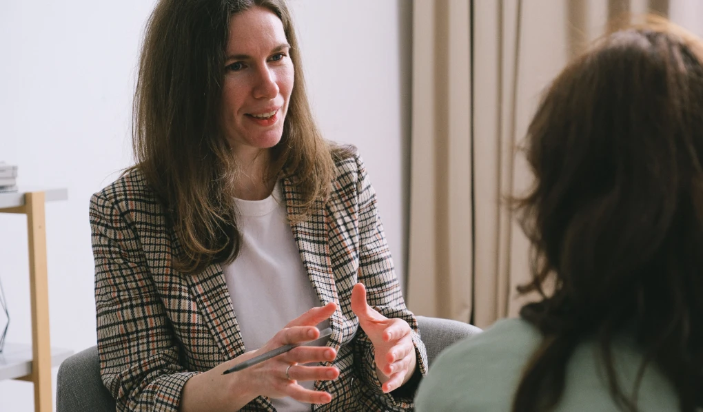 Women in discussion about financial planning