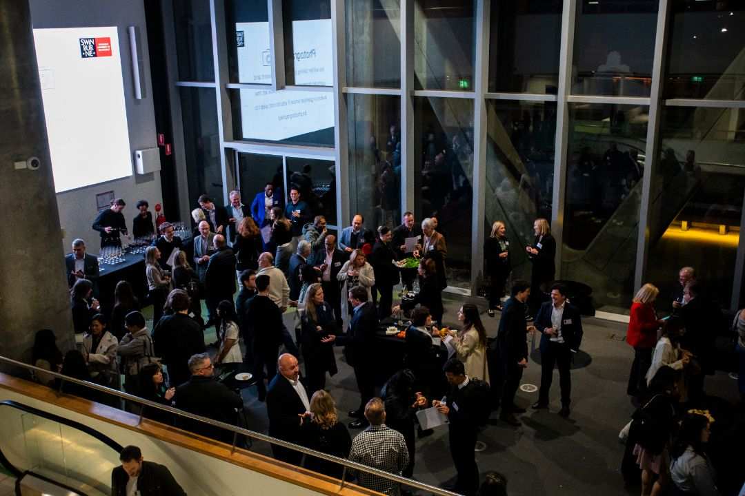 Celebrating First Nations Excellence: Swinburne Online Student awarded highest achiever